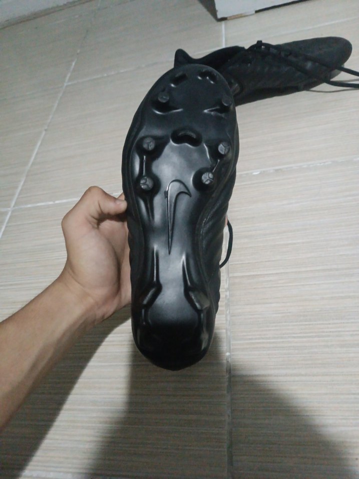 Nike Siyah Erkek Futbol Ayakkabısı tiempo - Görsel 3