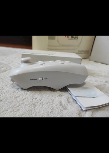 Beyaz VR BOX Sanal Gerçeklik Gözlüğü - Görsel 3
