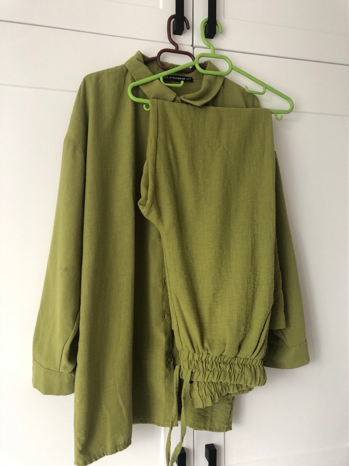 Kadın Haki Keten Düğmeli Uzun Kollu Gömlek Pantolon Takım - Görsel 2