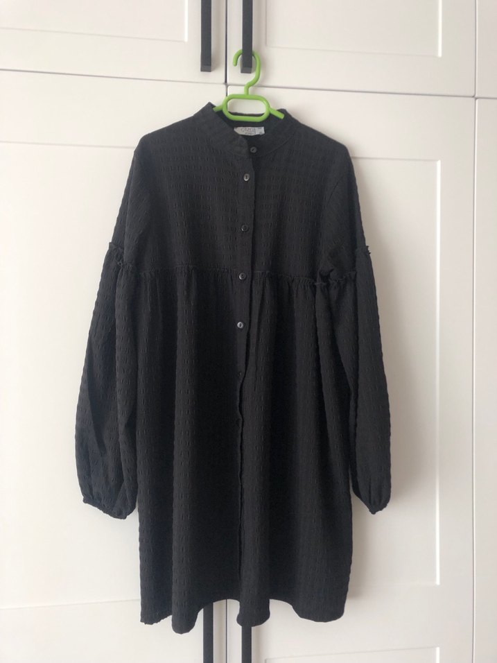 Siyah Düğmeli Midi Hamile Bluzu - Görsel 2