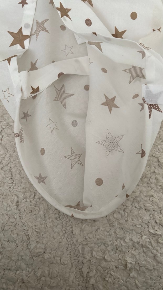 Yıldız Desenli Beyaz emzirme örtüsü - Görsel 2