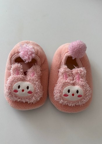 Kızlar için Pembe Nakışlı Sıcak Terlik - Görsel 3