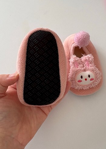 Kızlar için Pembe Nakışlı Sıcak Terlik - Görsel 4