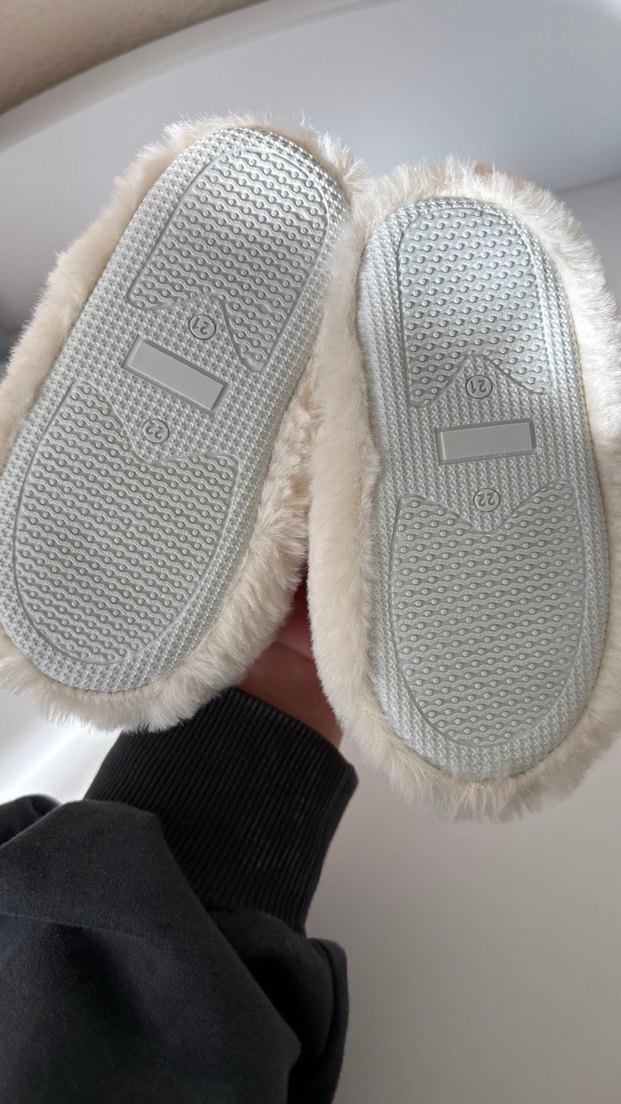 Kızlar için kiraz işlemeli pembe sıcak terlik - Görsel 5