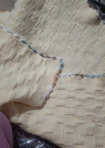 Bej Renkli Örgü Çocuk Battaniyesi - Görsel 2