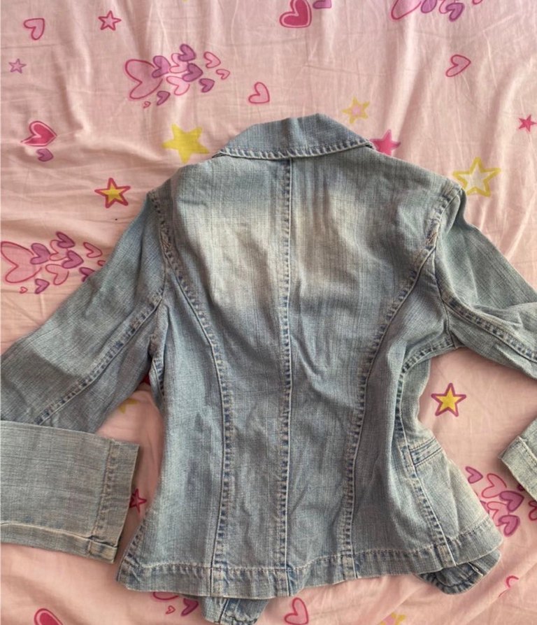 Düğmeli Kadın Denim Ceket, bele oturan - Görsel 3