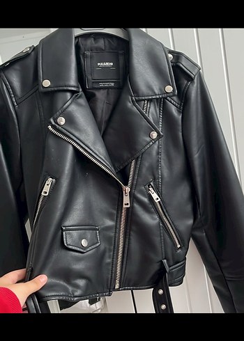 l Beden Pull & bearKemerli Biker Deri Ceket