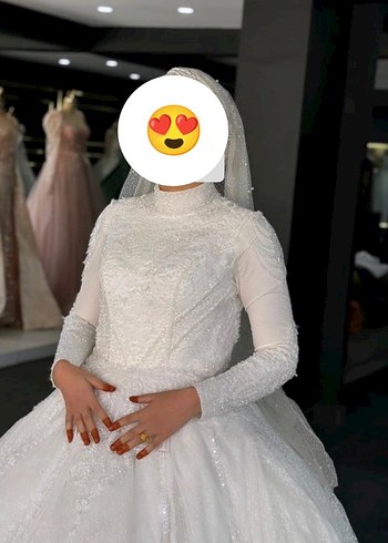 Gelinlik Uzun Kollu Yüksek Yakalı Klasik Gelinlik