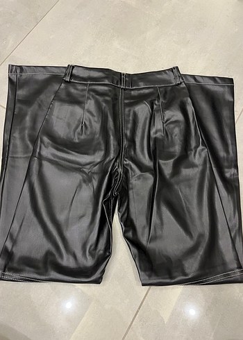 vatkalı siyah deri pantolon - Görsel 4