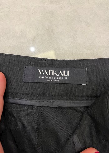 vatkalı siyah kumaş pantolon - Görsel 4
