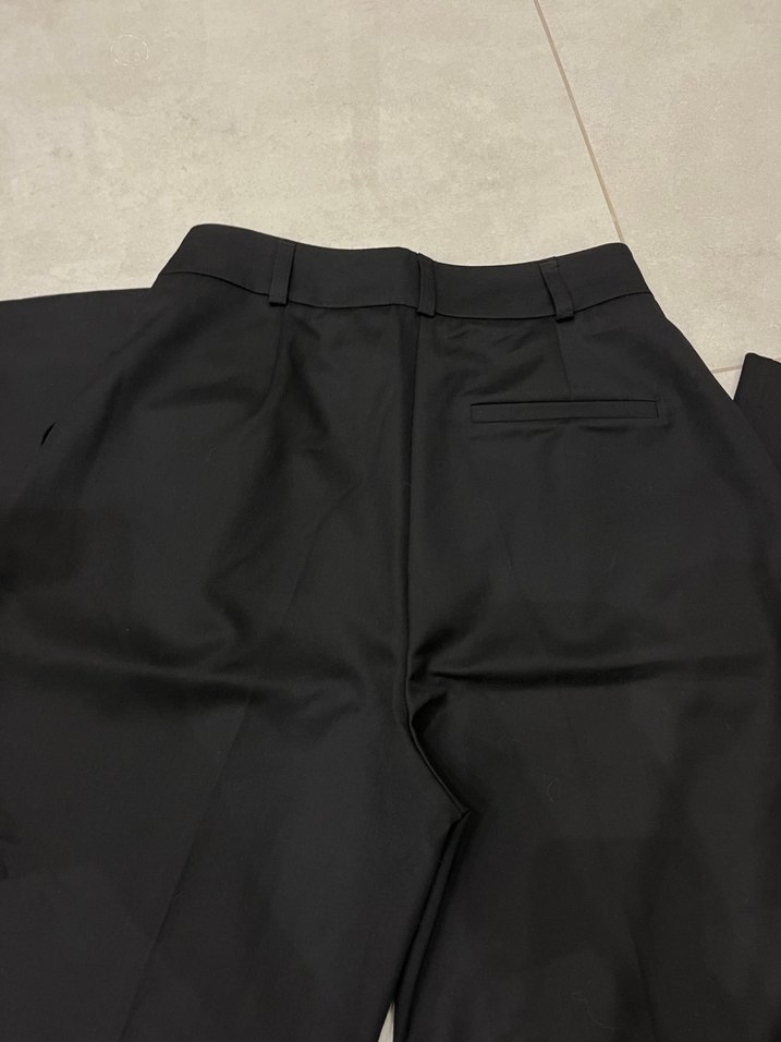 vatkalı siyah kumaş pantolon - Görsel 3