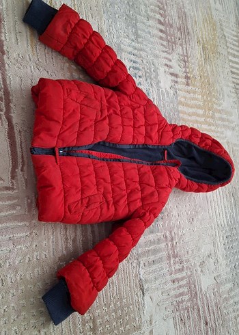 Kırmızı Fermuarlı Erkek Çocuk Mont