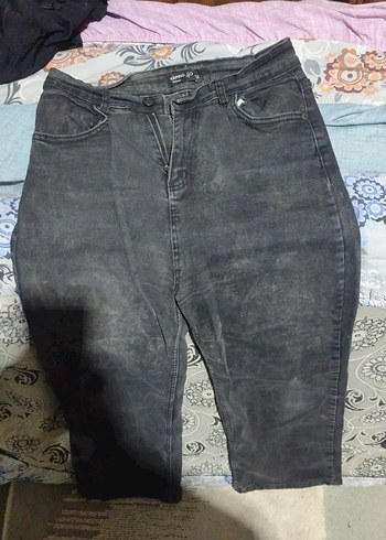 Trendyol & Milla Koyu Gri Yikamali Denim Jean
