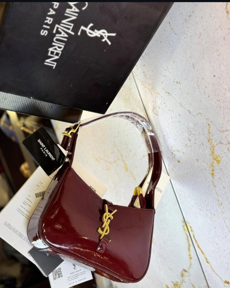 Bordo Parlak Deri Kadın Omuz Çantası - Görsel 2