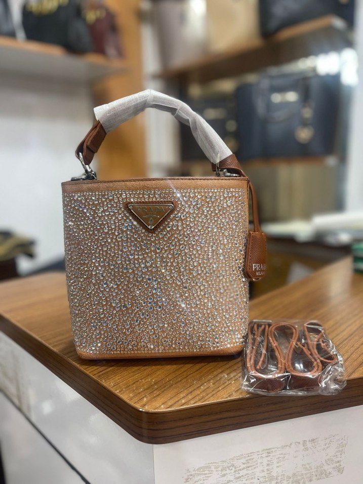 Prada taşlı Kadın Çanta - Görsel 3
