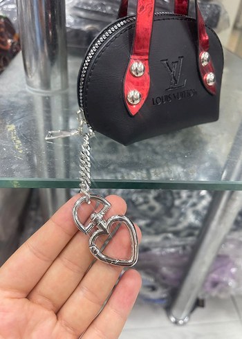 LV Mini Askılı çanta - Görsel 3