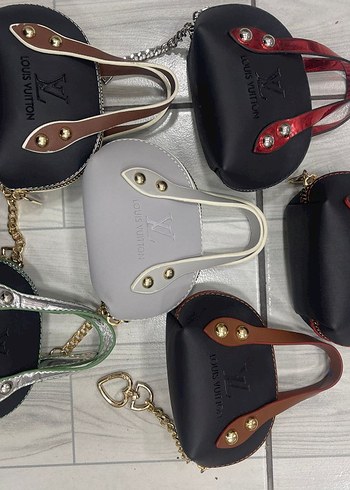 LV Mini Askılı çanta - Görsel 4