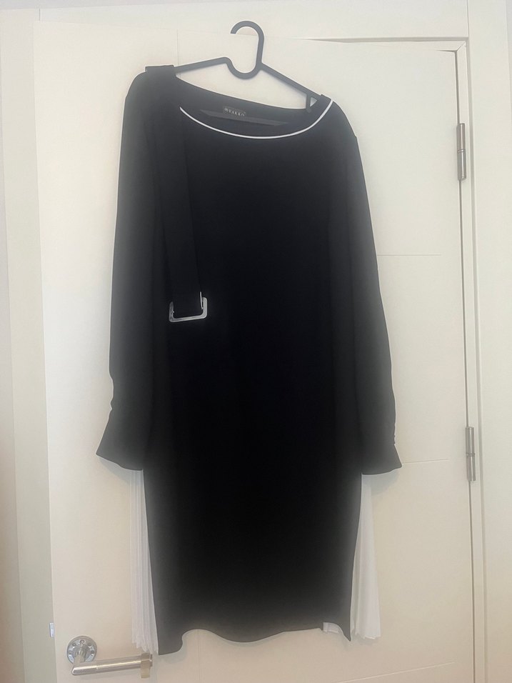 Uzun Kollu Siyah Drapeli Triko Elbise - Görsel 2