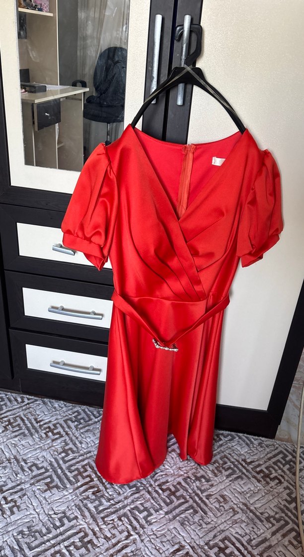 Nar çiçeği  Drapeli Midi Abiye Elbise - Görsel 5