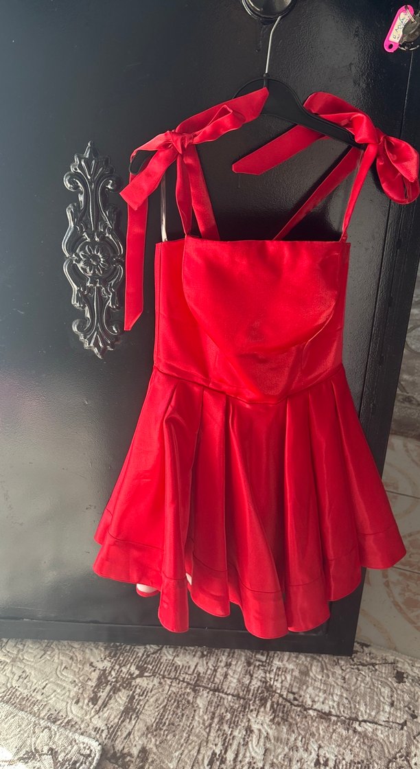 Kırmızı Drapeli Mini Abiye Elbise - Görsel 3