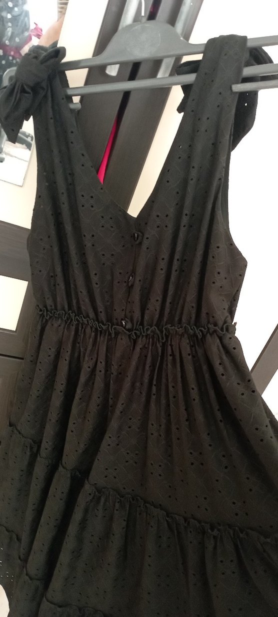 Siyah V Yakalı Uzun Kadın Elbise - Görsel 2