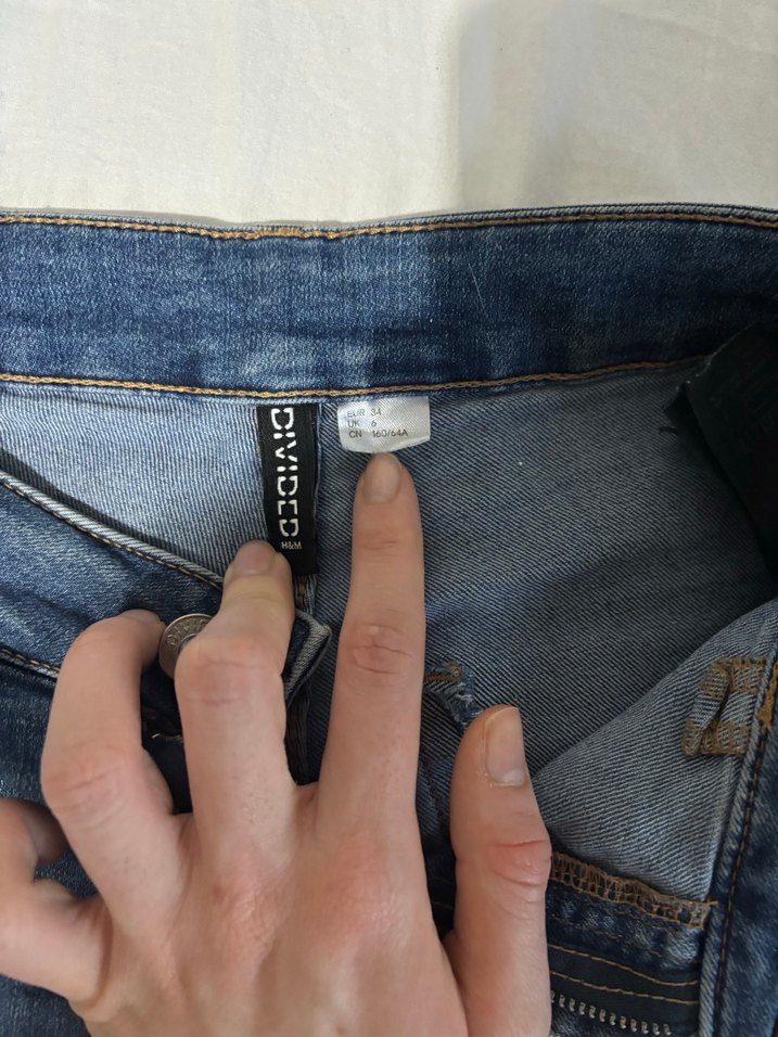 H&M Kadın Koyu Mavi Mini Denim Şort - Görsel 2