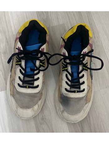 Zara Gunluk Sneaker