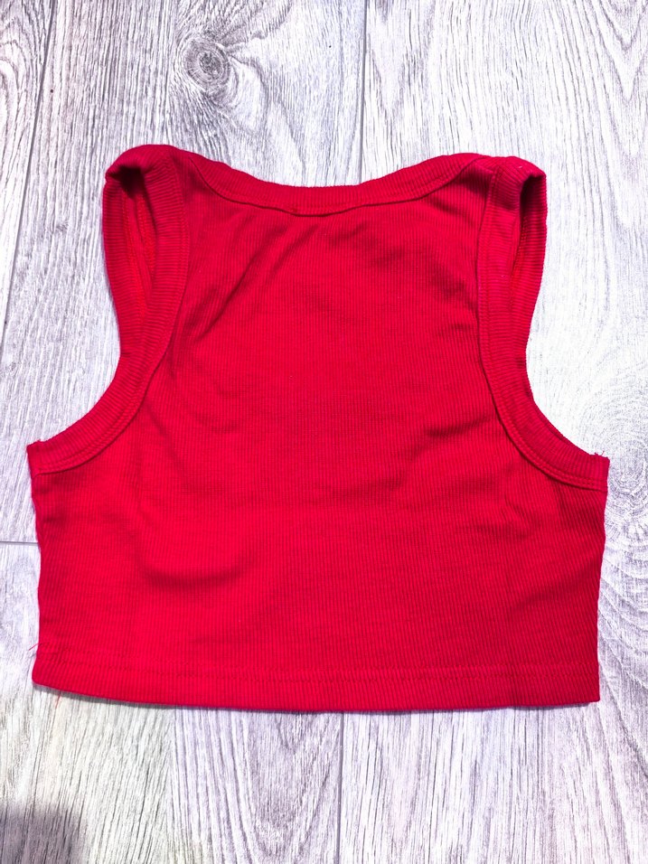 Düğmeli Kırmızı Crop Top - Görsel 2