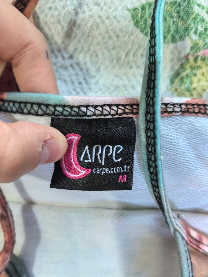 Vintage tarzda askılı elbise - Görsel 4