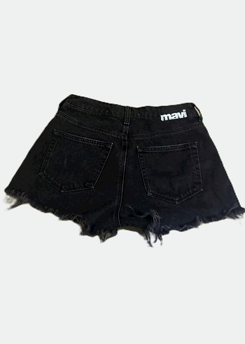 Mavi Siyah Mini Yıkamalı Denim Şort