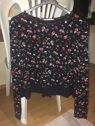 Çiçek desenli sweat