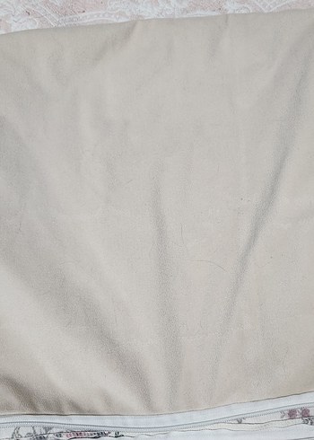 Bordo ve Gri Çiçek Desenli Kırlent Yastık Kılıfı - Görsel 2