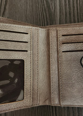 Bej Süet Tokalı Kadın Portföy Cüzdan - Görsel 2