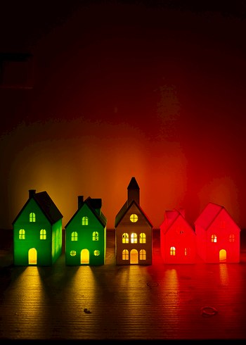 Renkli Ev Şeklinde Mumluk Seti - Görsel 3