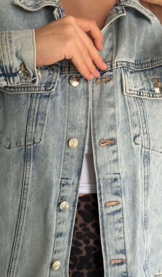 Düğmeli Gri Kadın Denim Ceket - Görsel 2