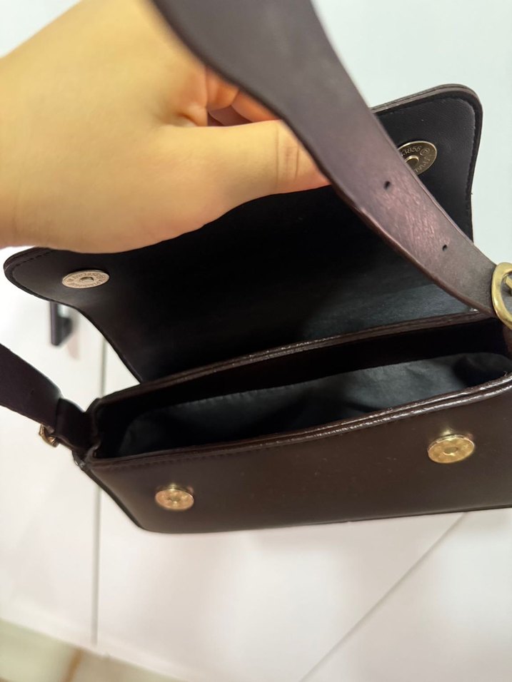 Kahverengi Deri Kadın Omuz Çantası - Görsel 3