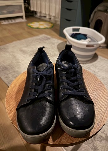Koton Sik Ve Rahat Siyah Deri Sneaker