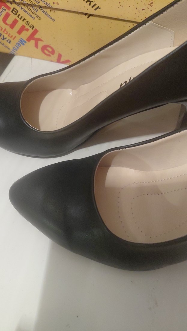 Parlak Siyah Stiletto Topuklu Kadın Ayakkabı - Görsel 3