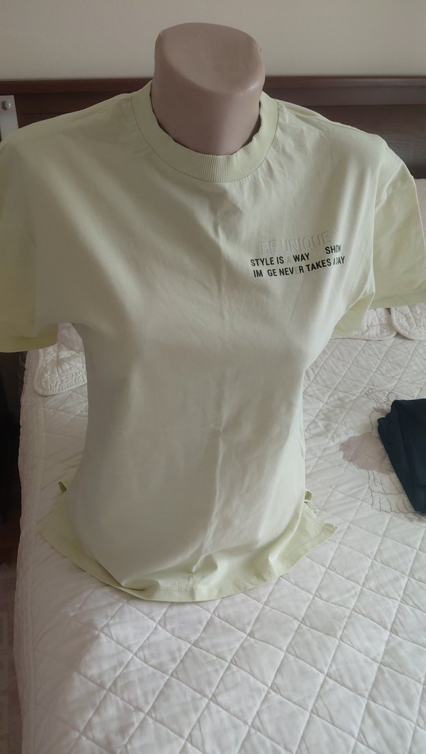 Kadın Beyaz Kısa Kollu Pamuk Tişört ve tayt takım - Görsel 3