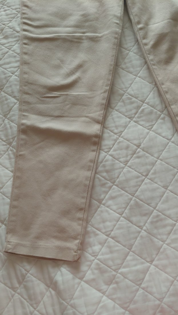 Düğmeli Bej Keten Kadın Pantolon havuc - Görsel 4