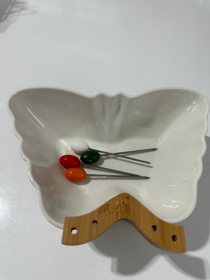 Beyaz Kelebek Şekilli meyve tabagi - Görsel 3