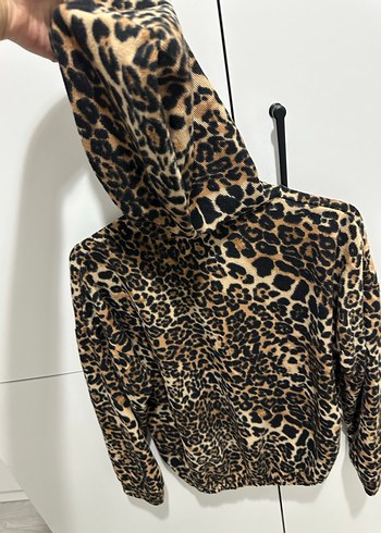 Kürklü Leopar Desenli Kapüşonlu Sweatshirt - Görsel 3