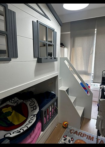 Gri Çocuk Yatak Evi Merdivenli