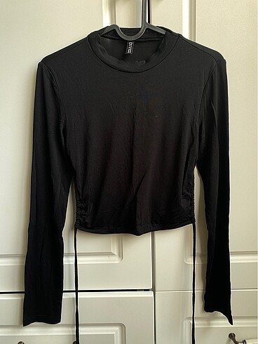 H&M kaşmir sırtı açık siyah body