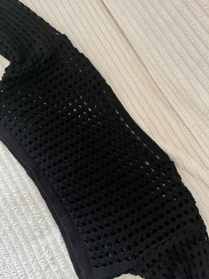 Siyah Örgü Straplez Midi crop - Görsel 3