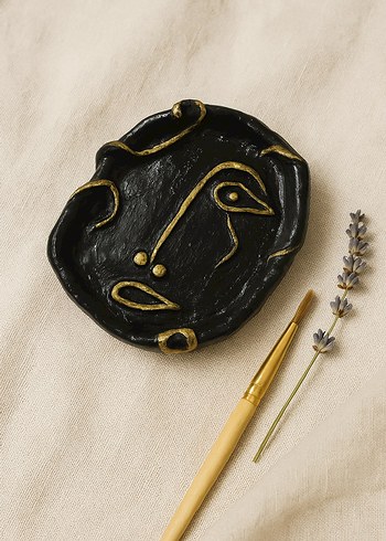 El Yapımı Modern Sanat Küllüğü Kişiye Özel Soyut Yüz Tasarımı
