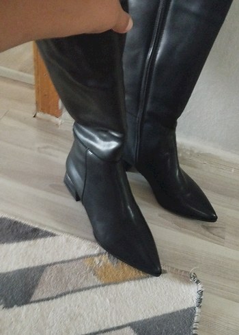 Diğer Siyah Deri Diz Boyu Stiletto Topuklu Bot