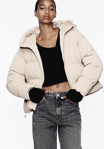Zara kauçuk kaplama şişme anorak mont