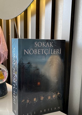 Sokak Nöbetçileri II - Aslı Arslan