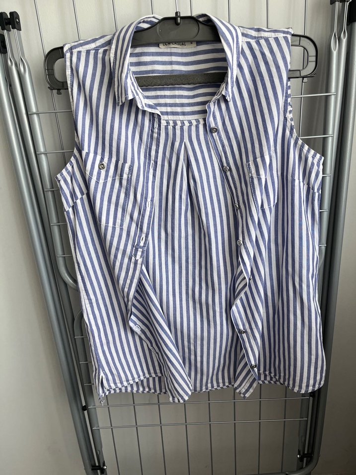 LCW WAİKİKİ Düğmeli Çizgili Kolsuz Gömlek - Görsel 3